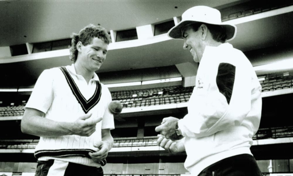 bob simpson Australian cricket lengend died